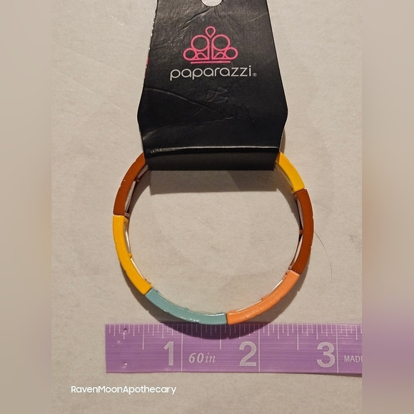 New Cute Paparazzi Bangle - Picture 3 of 6